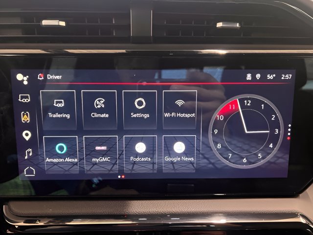 Used 2023 GMC Sierra 1500 AT4 w/ AT4 Premium Package AWD/4WD image 26