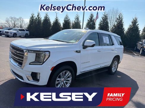 Used 2024 GMC Yukon SLT image 1