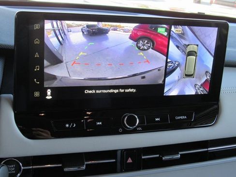 New 2025 Mitsubishi Outlander SE image 16