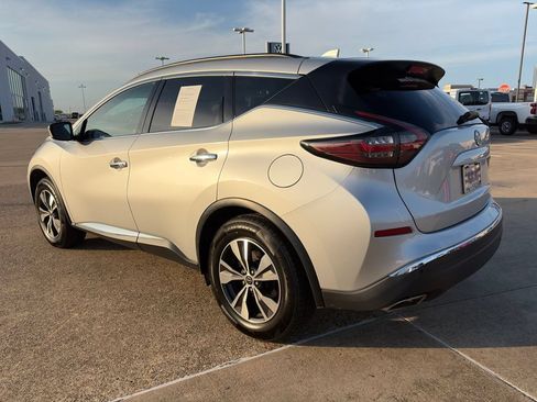 Used 2023 Nissan Murano SV AWD/4WD image 7