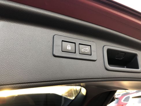 Used 2019 Subaru Forester Limited w/ Popular Package #3 image 5