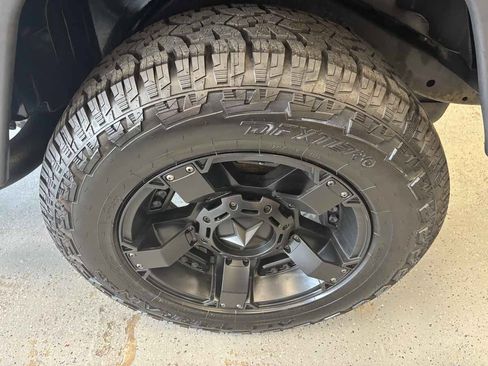 Used 2005 Jeep Wrangler SE AWD/4WD image 23