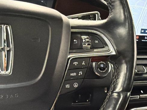 Certified 2023 Lincoln Navigator L Reserve AWD/4WD image 24