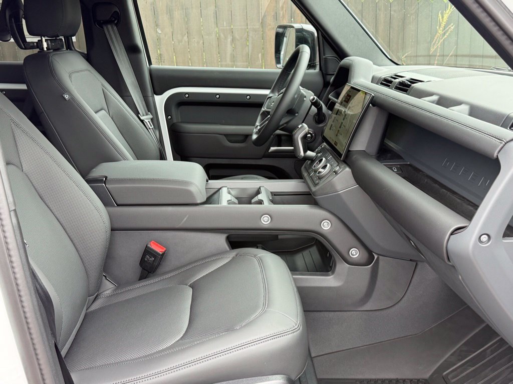 New 2026 Land Rover Defender 110 S AWD/4WD image 12