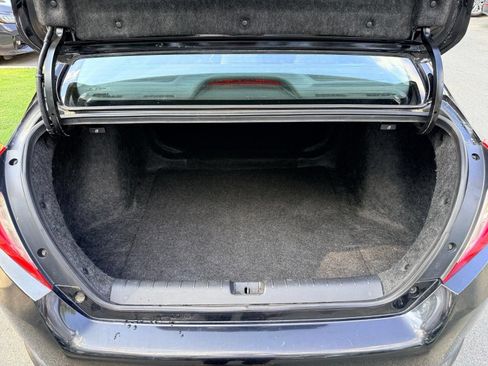 Used 2018 Honda Civic EX image 12