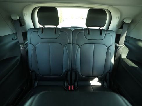 Used 2022 Jeep Grand Cherokee L Limited AWD/4WD image 29