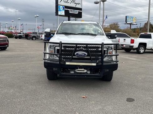 Used 2022 Ford F250 Lariat w/ Lariat Value Package image 9
