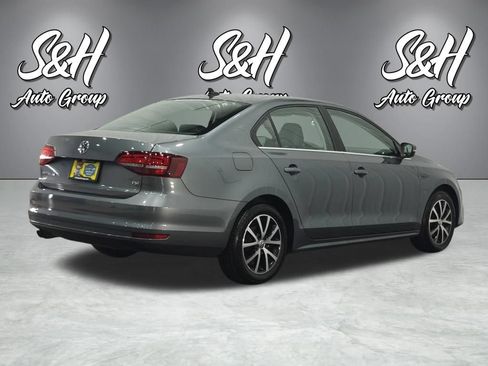 Used 2017 Volkswagen Jetta SE FWD image 17