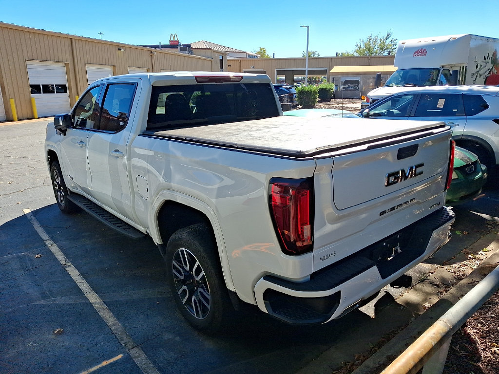 Used 2025 GMC Sierra 1500 AT4 w/ AT4 Premium Package AWD/4WD image 5