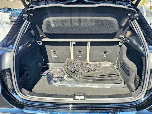 New 2026 Mercedes-Benz GLA 250 4MATIC image 10