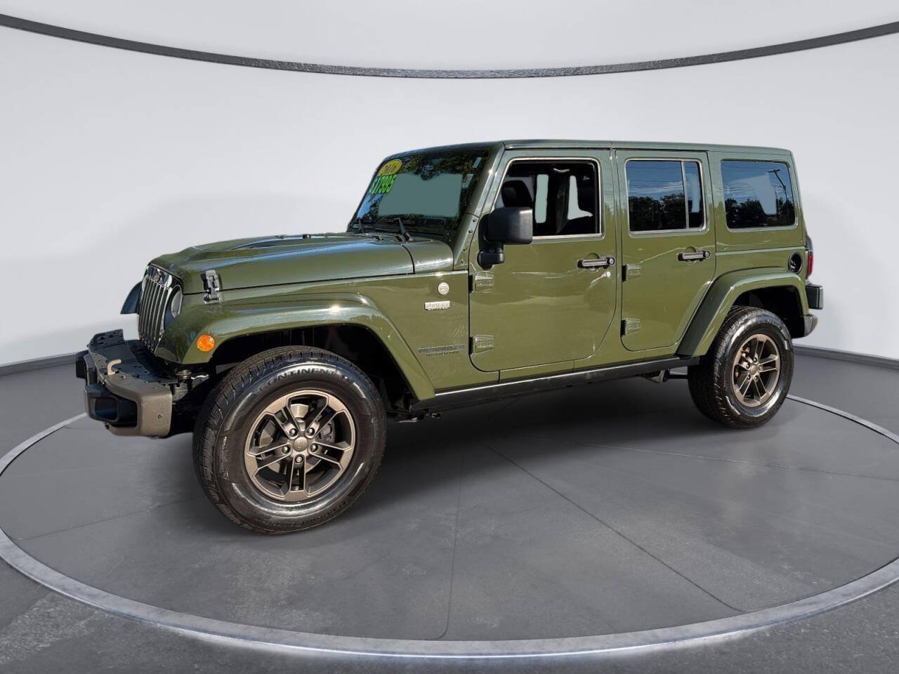 Used 2016 Jeep Wrangler Unlimited Sahara AWD/4WD image 1