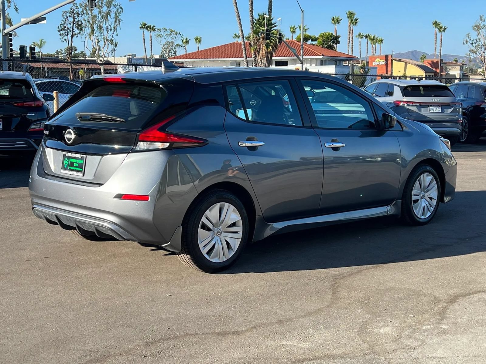 Used 2025 Nissan Leaf S FWD image 5