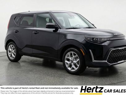 Used 2025 Kia Soul LX w/ LX Technology Package