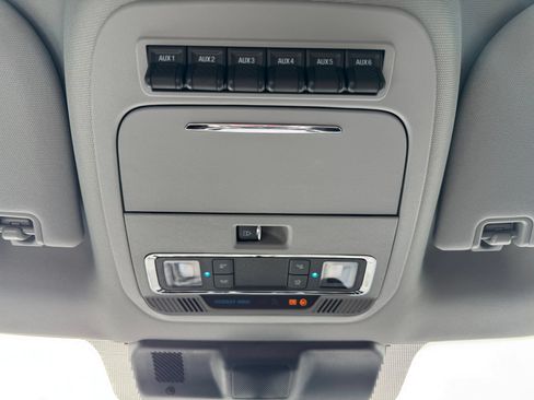 Used 2025 Ford F250 Lariat w/ Chrome Package AWD/4WD image 68