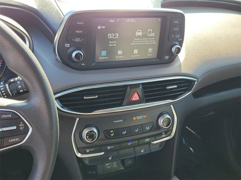 Used 2020 Hyundai Santa Fe SEL image 8