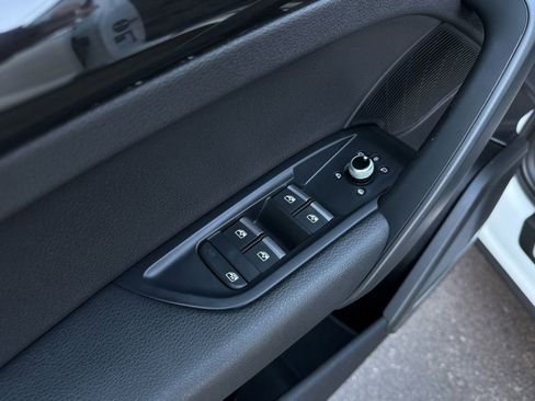 Used 2018 Audi Q5 2.0T Premium Plus w/ Premium Plus Package image 46