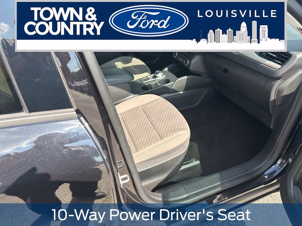 Used 2021 Ford Escape SE w/ SE Sport Appearance Package FWD image 25