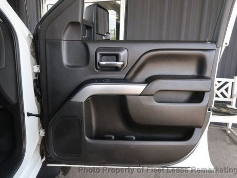 Used 2015 Chevrolet Silverado 2500 LT image 25