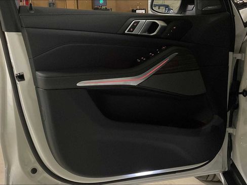 Used 2025 BMW X5 xDrive40i image 20