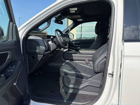 New 2026 Ford Expedition Max Platinum AWD/4WD image 11