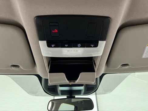 Used 2025 Nissan Rogue SV AWD/4WD image 58