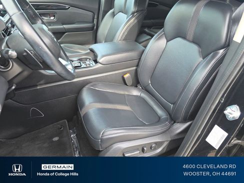 Certified 2023 Honda Pilot Touring image 16