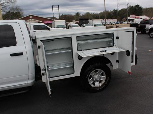 Used 2024 RAM 2500 Tradesman AWD/4WD image 16