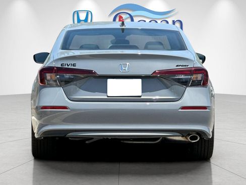 Used 2026 Honda Civic Sport image 4