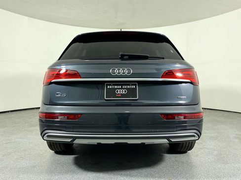 Used 2023 Audi Q5 Premium w/ Convenience Package image 33