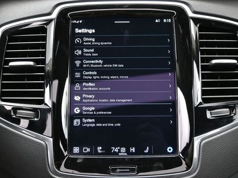 Used 2024 Volvo XC90 B5 Plus image 25