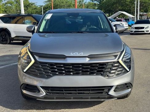 Certified 2025 Kia Sportage LX image 7