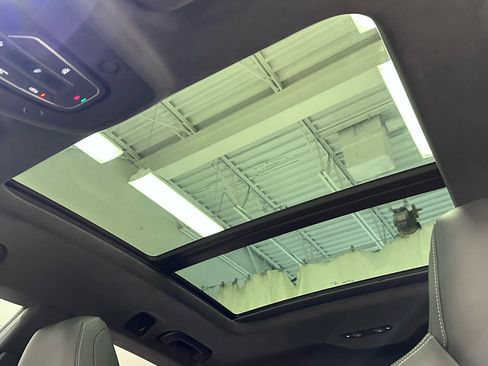 Used 2024 Audi SQ8 Prestige image 37