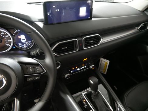 New 2025 MAZDA CX-5 AWD 2.5 S w/ Preferred Package image 5