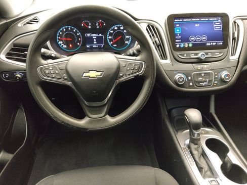 Used 2024 Chevrolet Malibu LS FWD image 22