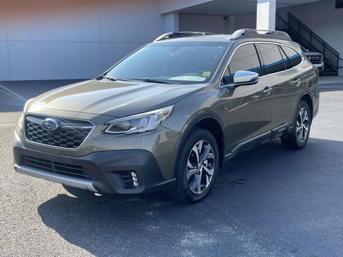 Used 2020 Subaru Outback Touring XT AWD/4WD image 10