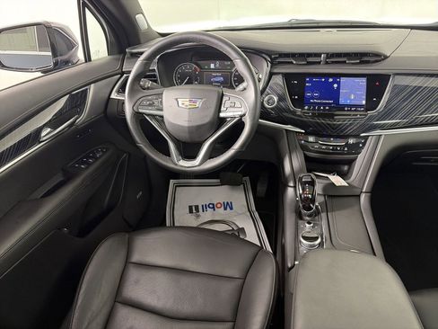 Certified 2025 Cadillac XT6 Premium Luxury image 45