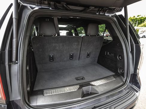Used 2023 Chevrolet Tahoe RST w/ Luxury Package AWD/4WD image 37