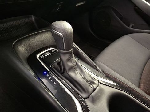 Certified 2024 Toyota Corolla SE FWD image 17