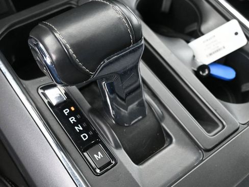 Used 2023 Ford F150 Lariat image 23