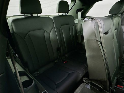 Used 2023 Audi Q7 2.0T Premium Plus w/ Premium Plus Package image 10