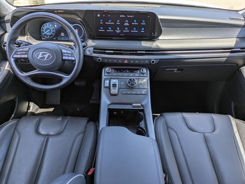 Used 2023 Hyundai Palisade Limited AWD/4WD image 14