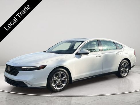Used 2024 Honda Accord EX image 1