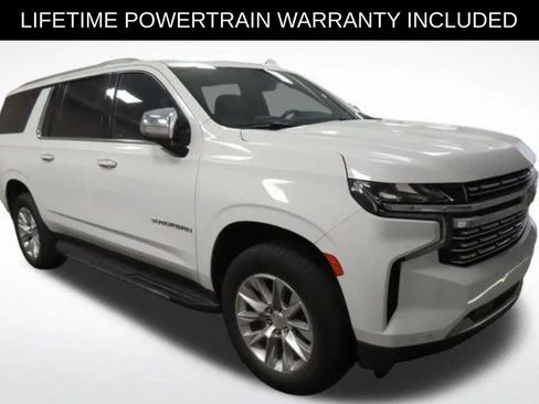 Used 2024 Chevrolet Suburban Premier RWD image 1