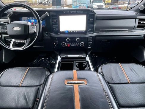 Used 2024 Ford F350 Platinum image 16