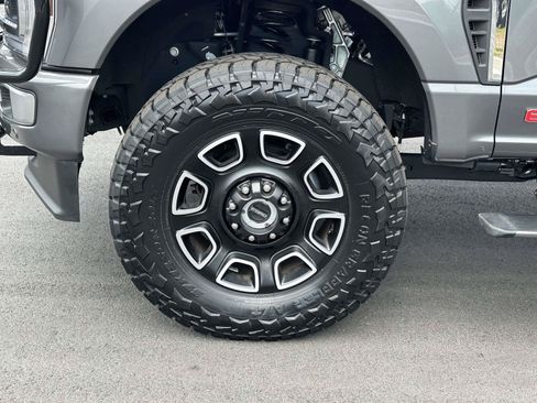 Used 2024 Ford F250 Platinum AWD/4WD image 28