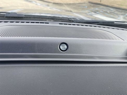 New 2025 Ford F150 Lariat w/ Equipment Group 501A Mid image 22