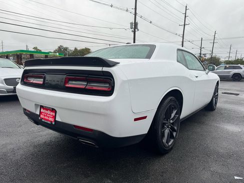Used 2021 Dodge Challenger GT w/ Driver Convenience Group image 6