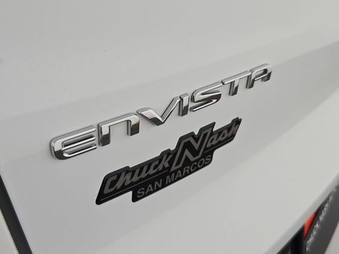 Used 2025 Buick Envista Sport Touring image 36