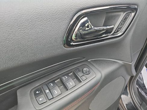 Used 2024 Dodge Durango GT AWD/4WD image 19