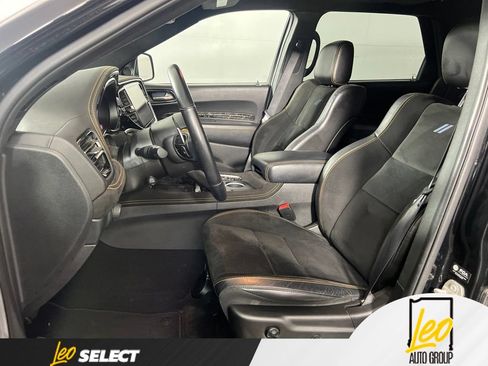 Used 2023 Dodge Durango R/T w/ Hemi Orange Plus Package AWD/4WD image 11